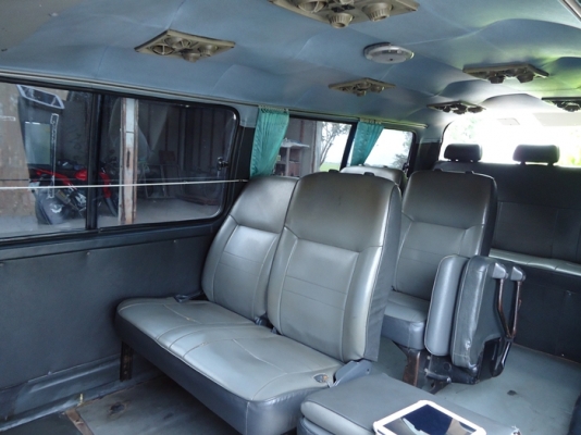 รถตู้  Toyota  hiace  เครื่องดี  1 jz  แก็ส lpg  ขับดี ประหยัด  กระจกไฟฟ้า