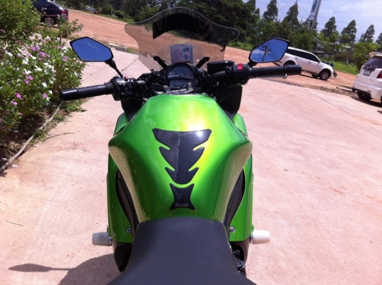 ขายer6f 2012 กระเป๊า3ใบ.วิ่งไม่ถึงสองหมื่น มีท่อเดิมครับ แต่งไปมีของเดิมครับ