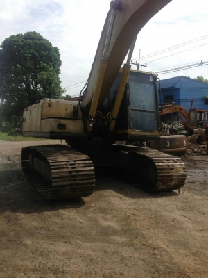 ***ขายแล้วครับขอบคุณ Truck2hand ขายแบ็คโฮ Original in japan KOMATSU PC200-6 S.N.84xxx สเป็คญี่ปุ่ณ เครื่องเดิมปั้มเดิม ไฟฟ้าตัด เครื่องKOMATSU S6D102E-130HP 6สูบ เครื่องดีแรงดี แห้งไม่เยิ้ม แน่น ปั้มดีแรง ทำงานดี ไม่โหลด เอวแน่นดี ไม่แตกไม่ร้าว บูมอาร์มสว