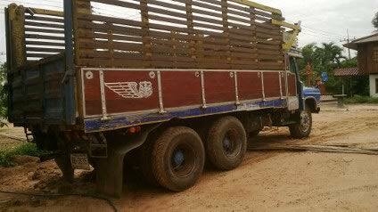 ***ขายแล้วครับขอบคุณ Truck2hand ขาย10ล้อหัวยาว2เพลาดั้ม ISUZU TX 6BB1-145HP เครื่องเดิมเกียร์เดิม 145แรง 6สูบ แน่นดีแรง อึด ทน ช่วงล่างใหญ่ 2เพลา200 คัสซีสวยเดิมไม่ปะไม่ดาม มีบวมซับในบ้างนิดๆหน่อยๆ มีสโลวกลาง กระบะดั้มไม้ สภาพดี ดั้มยิงหน้า ดั้มดีไม่ยุบ พ ***ขายแล้วครับขอบคุณ Truck2hand ขาย10ล้อหัวยาว2เพลาดั้ม ISUZU TX 6BB1-145HP เครื่องเดิมเกียร์เดิม 145แรง 6สูบ แน่นดีแรง อึด ทน ช่วงล่างใหญ่ 2เพลา200 คัสซีสวยเดิมไม่ปะไม่ดาม มีบวมซับในบ้างนิดๆหน่อยๆ มีสโลวกลาง กระบะดั้มไม้ สภาพดี ดั้มยิงหน้า ดั้มดีไม่ยุบ พ