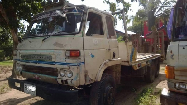 ***ขายแล้วครับขอบคุณ Truck2hand ขาย10ล้อ2เพลาหางปลา/เทเลอร์ ขึ้นรถเกี่ยว ราคาเบาๆ NISSAN UD CW30 เครื่อง NISSAN PD6-T 260แรง 6สูบ ถอดโบออก เครื่องแห้ง แรงๆ แน่นๆ เกียร์เดิม ดีไม่หลุด ช่วงล่าง2เพลาเดิมใหญ่ๆ คัสซีสวยเดิมใหญ่ๆ ไม่ปะไม่ดาม หางสภาพดี มีหางพับไ