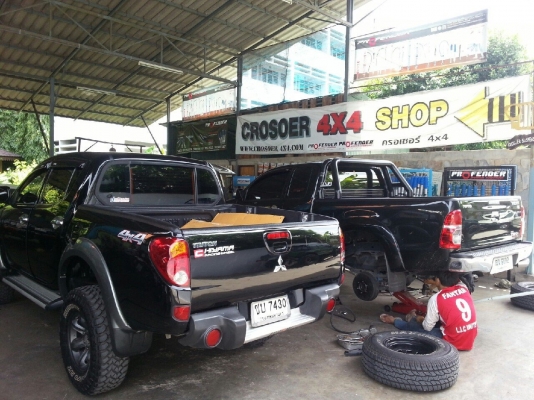 ชุดอัพเกรดช่วงล่าง TriTron by Shock Profender ชุดอัพเกรดช่วงล่าง TriTron by Shock Profender