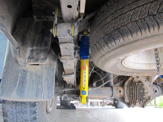 ชุดอัพเกรดช่วงล่างรถตู้ Toyota by Shock Profender