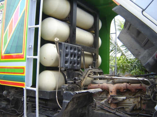 ขายHINO2 K 260 แรง แม่+ลูก ติดแก๊ส 6 ถัง ราคา 1380000 บาท โทร. 0892406621 โทร.0843376760