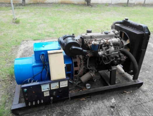 ขายเครื่องปั่นไฟ เครื่องยนต์ อีซูสุ 4 BA / ไดร์ 30 kva / ราคา 65,000 บาท