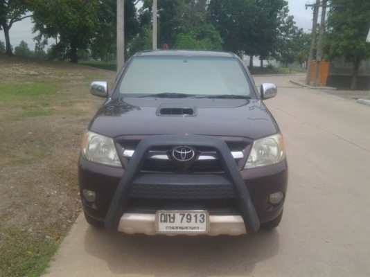 รถถูกและดี 2005 HILUX VIGO DOUBLECAB D4D 3.0G 4 ประตู ตัวTop เกียร์ออโต้ แม็กซ์17นิ้ว ยกสูง