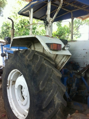 ขายรถไถFORO 6600มีใบดัน มีผลานให้ แต่ไม่มีเล่ม สภาพสวยพร้อมใช้ ติดต่อได้ที่คุณ อ๊อฟ พิจิตร 086-737-9991