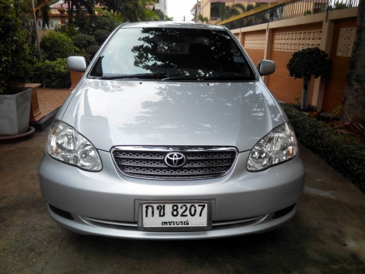 Toyota Corolla Altis 1.6 E ปี 2004 เกียร์ ธรรมดา สภาพสวย กุญแจ 2 ดอก มี Bookservice  ล๊อคเทค 3 ชั้น