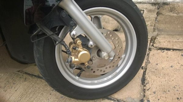 Filano 2013 วิ่งแค่ 8000 สวยกริ๊บ แถมกันชน ราคาเบาๆ ต่อรองได้จ้า Filano 2013 วิ่งแค่ 8000 สวยกริ๊บ แถมกันชน ราคาเบาๆ ต่อรองได้จ้า