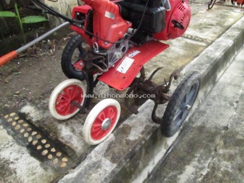 เครื่องพรวนดิน!!!   HONDA    FG400   รหัสสินค้า : 14001863   หรือเพิ่มเติมไดที่ www.nihonmono.com