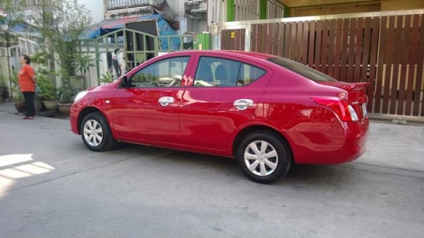 NISSAN Almera 2013 AT รถ 9 เดือน วิ่งหมื่นเดียว สภาพป้ายแดง ซื้อสดลดได้เยอะ NISSAN Almera 2013 AT รถ 9 เดือน วิ่งหมื่นเดียว สภาพป้ายแดง ซื้อสดลดได้เยอะ