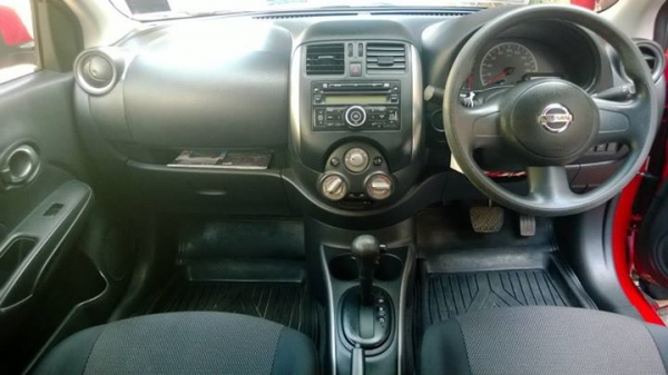 NISSAN Almera 2013 AT รถ 9 เดือน วิ่งหมื่นเดียว สภาพป้ายแดง ซื้อสดลดได้เยอะ NISSAN Almera 2013 AT รถ 9 เดือน วิ่งหมื่นเดียว สภาพป้ายแดง ซื้อสดลดได้เยอะ