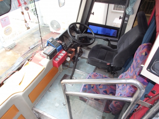 ขายบัส VIPสองชั้นแปดล้อเครื่อง HINO,K15, 360 แรง 8สูบเครื่องเสียงครบพร้อมโอนด่วน