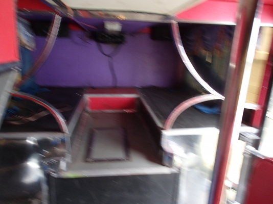 ขายบัส VIPสองชั้นแปดล้อเครื่อง HINO,K15, 360 แรง 8สูบเครื่องเสียงครบพร้อมโอนด่วน