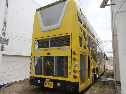 ขายบัส VIPสองชั้นแปดล้อเครื่อง HINO,K15, 360 แรง 8สูบเครื่องเสียงครบพร้อมโอนด่วน