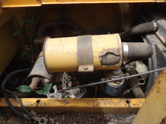 ขายด่วนรถดรั้มตีนตะขาบสภาพพร้อมใช้งานไมมีเอกสาร ขายด่วนรถดรั้มตีนตะขาบสภาพพร้อมใช้งานไมมีเอกสาร