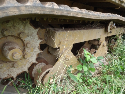 ขายด่วนรถดรั้มตีนตะขาบสภาพพร้อมใช้งานไมมีเอกสาร ขายด่วนรถดรั้มตีนตะขาบสภาพพร้อมใช้งานไมมีเอกสาร