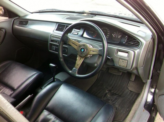 ขาย 4 dr เครื่อง b16 หัวฉีดไม่เทค ติดแก็สlpg