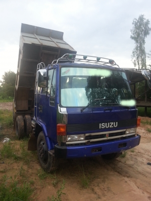 ขาย Isuzu Rock 6bg1 175 เกียร์Ho คลัตช์ลม เฟืองท้าย Rock ทิฟฟิี่ พาวเวอร์ แอร์เย็น ยาง825/20 กระบะดั้ม360 m.6 ตัน ยางหน้าใหม่