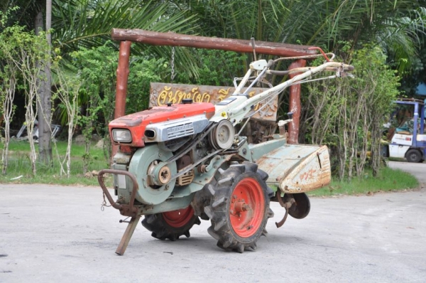 ขายรถไถ yanmar YT500 ดีเซล นำเข้าจากญี่ปุ่นยังไม่เคยใช้ในไทย คล่องตัว อเนคประสงค์ 19,000บาทเท่านั้น!!