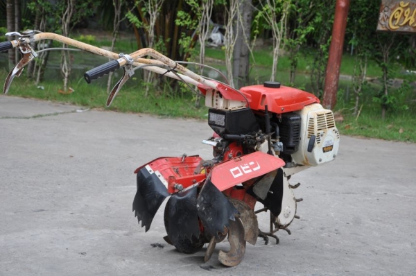 ขายรถไถ robin rc15 นำเข้าจากญี่ปุ่นยังไม่เคยใช้ในไทย คล่องตัว อเนคประสงค์ 16,500บาทเท่านั้น!!