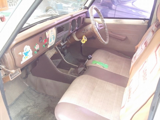 MAZDA, FAMILIA 1.3 ปี88 เกียร์ธรรมดา 4เกียร์