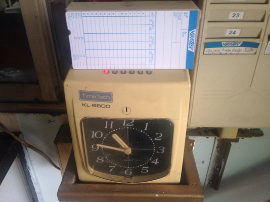 ขายเครื่องตอกบัตรพนักงาน Timetech รุ่น KL-6600 สภาพสวย พร้อมใช้งาน มาพร้อมบัตร 1 ชุด