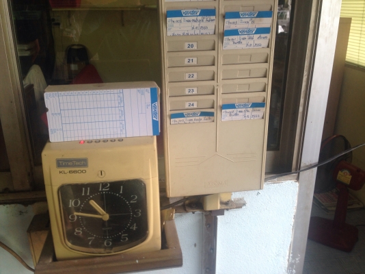 ขายเครื่องตอกบัตรพนักงาน Timetech รุ่น KL-6600 สภาพสวย พร้อมใช้งาน มาพร้อมบัตร 1 ชุด