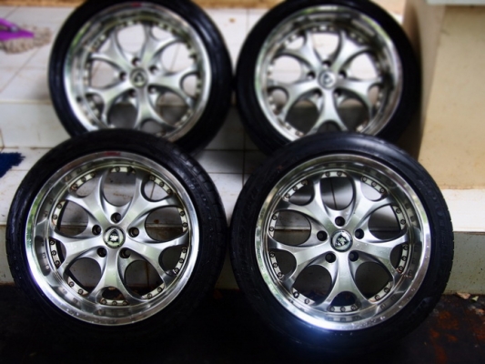 Lenso Kaiser พร้อม ยาง 17 นิ้ว สวย ๆ