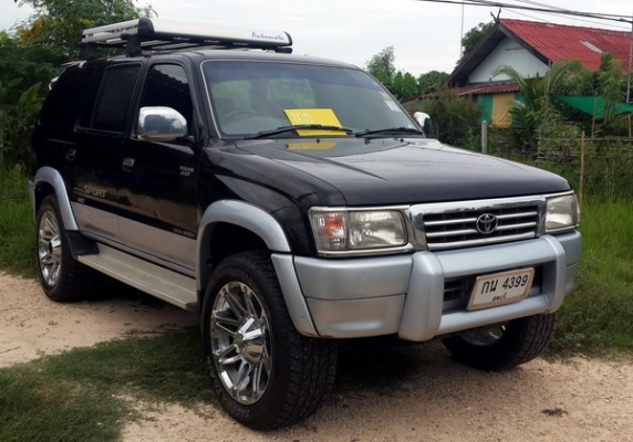 ขาย toyota hilux sport rider 3.0 4wd ปี 2000