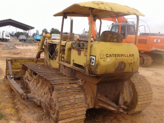 ขายรถแทรคเตอร์ CAT D4D เครื่อง 43V ตีนไก่ เกียร์ตัด สภาพเดิมๆตามรุ่น รถสวยพร้อมใช้งาน เอกสารสัญญาซื้อขาย