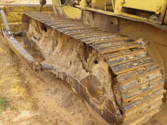 ขายรถแทรคเตอร์ CAT D4D เครื่อง 43V ตีนไก่ เกียร์ตัด สภาพเดิมๆตามรุ่น รถสวยพร้อมใช้งาน เอกสารสัญญาซื้อขาย