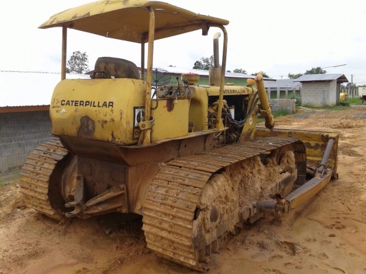 ขายรถแทรคเตอร์ CAT D4D เครื่อง 43V ตีนไก่ เกียร์ตัด สภาพเดิมๆตามรุ่น รถสวยพร้อมใช้งาน เอกสารสัญญาซื้อขาย