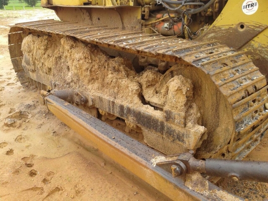 ขายรถแทรคเตอร์ CAT D4D เครื่อง 43V ตีนไก่ เกียร์ตัด สภาพเดิมๆตามรุ่น รถสวยพร้อมใช้งาน เอกสารสัญญาซื้อขาย