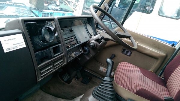 หัวเก๋ง Ranger 4D จ้าวอินทรี เก่านอก เซียงกง หัวเก๋ง Ranger 4D จ้าวอินทรี เก่านอก เซียงกง