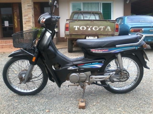 ขายดรีมเอ็กเซสทะเบียนพร้อมโอนภาษีขาดปี 53 เครื่องดีพอใช้ขายตามสภาพ ขาย 8900 บาท