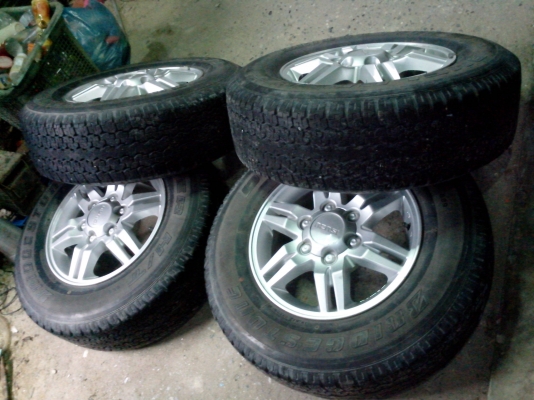 ล้อดีแม็คพร้อมยางขอบ 16