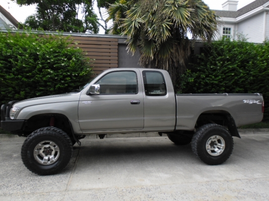 TOYOTA HILUX TIGER CAB วางคานแข็ง