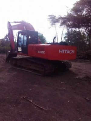 ขายHITACHI EX200-1เอกสารอิมวอย สภาพสวยพร้อมใช้ ราคาต่อรองได้ ติดต่อได้ที่คุณ อ๊อฟ พิจิตร 086-737-9991