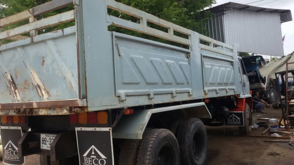 ขาย240 นางฟ้าหัวขาว 2คันเครื่องนางฟ้า240แรงงม้า คันละ ราคา 1,180,000บาท ขาย240 นางฟ้าหัวขาว 2คันเครื่องนางฟ้า240แรงงม้า คันละ ราคา 1,180,000บาท