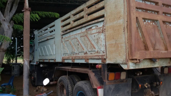 ขาย240 นางฟ้าหัวขาว 2คันเครื่องนางฟ้า240แรงงม้า คันละ ราคา 1,180,000บาท ขาย240 นางฟ้าหัวขาว 2คันเครื่องนางฟ้า240แรงงม้า คันละ ราคา 1,180,000บาท