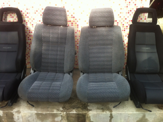 ขายเบาะ toyota surf ไว้ใส่ ไมตี้    3800 บาท