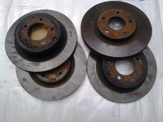 จานเบรค 2.0 LENCER EX 4 ใบ สภาพสวยมากๆ ราคาคุยได้ 0939988994