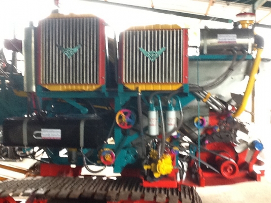 ซื้อขายแลกเปลี่ยนรถเกี่ยวข้าวมือสอง และซ่อม ช่วงล่าง ใหม่และเก่า สนใจติดต่อ ปรีชา การช่าง (ช่างอุ) โทร 0860025364