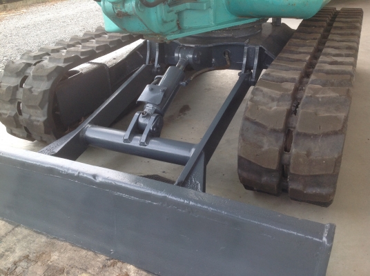 ขายรถแบคโฮ KOMATSU รุ่นPC40-7 มือสองญี่ปุ่น ไม่เคยใช้งานในไทย