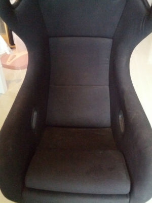 ขายเบาะ BRIDE หูกวางพร้อมราง 1 ตัว ถูกๆ คับ