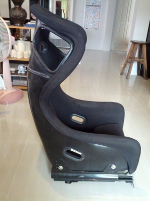 ขายเบาะ BRIDE หูกวางพร้อมราง 1 ตัว ถูกๆ คับ