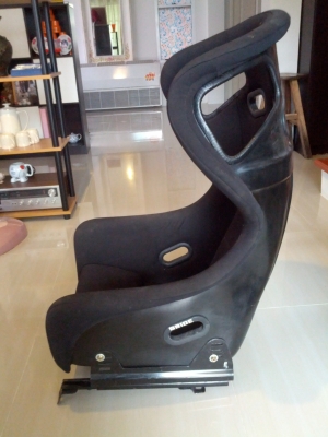 ขายเบาะ BRIDE หูกวางพร้อมราง 1 ตัว ถูกๆ คับ