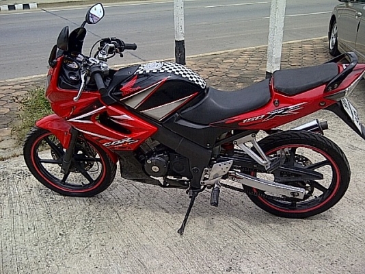 CBR150 ไมล์เหลือง กุญแจใหญ่ รถสวย CBR150 ไมล์เหลือง กุญแจใหญ่ รถสวย