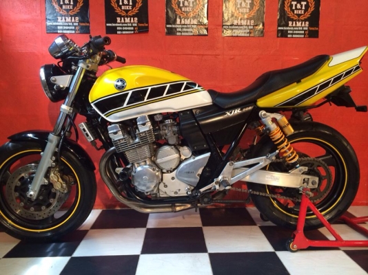 T&amp;T BIKE RAMA2ขายYAMAHA XJR400 ปี2000 โฉมนกแก้วเเท้เอกสาร อินวอย สรรพสามิตแท้ ของแต่งแน่นราคาเพียง 67500 ฿